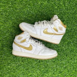 Air Jordan 1 Retro High OG Metallic Gold Kid’s 12C